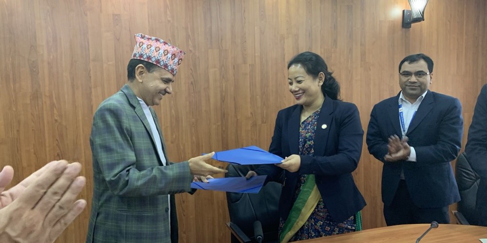 खानेपानी मन्त्री र सचिवबीच कार्यसम्पादन सम्झौता