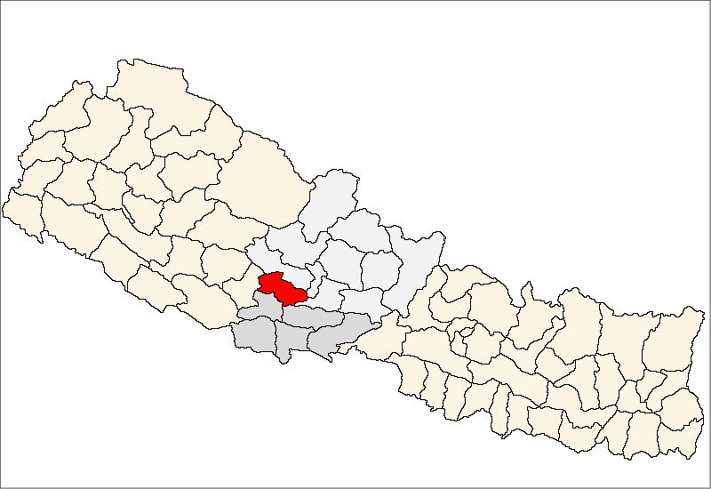 घरआँगनमै धारा आएपछि गुल्मीको कुमाल बस्तीमा खुशीयाली