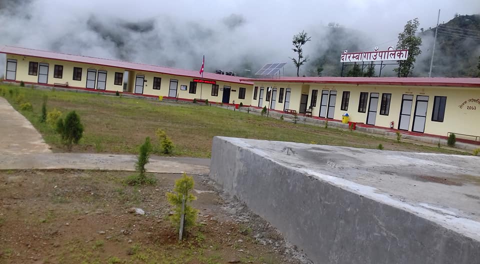 दोरम्बा गाँउपालिकाको २५ कोठे भवन उद्घाटन