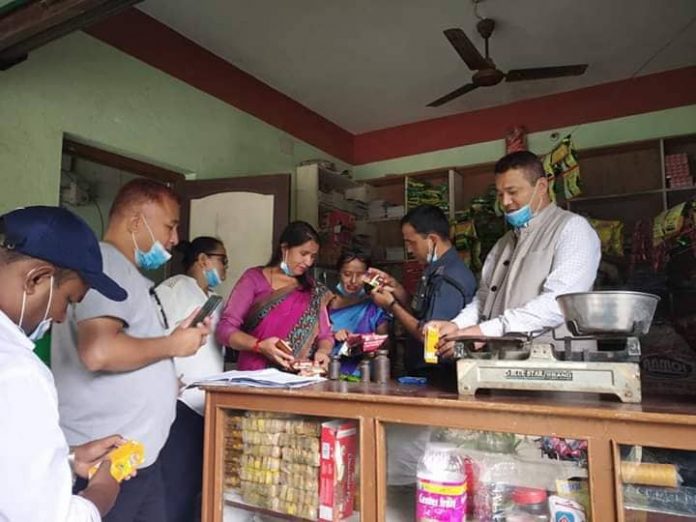गल्छि गाउँपालिकाद्धारा बैरेनी बजार अनुगमन