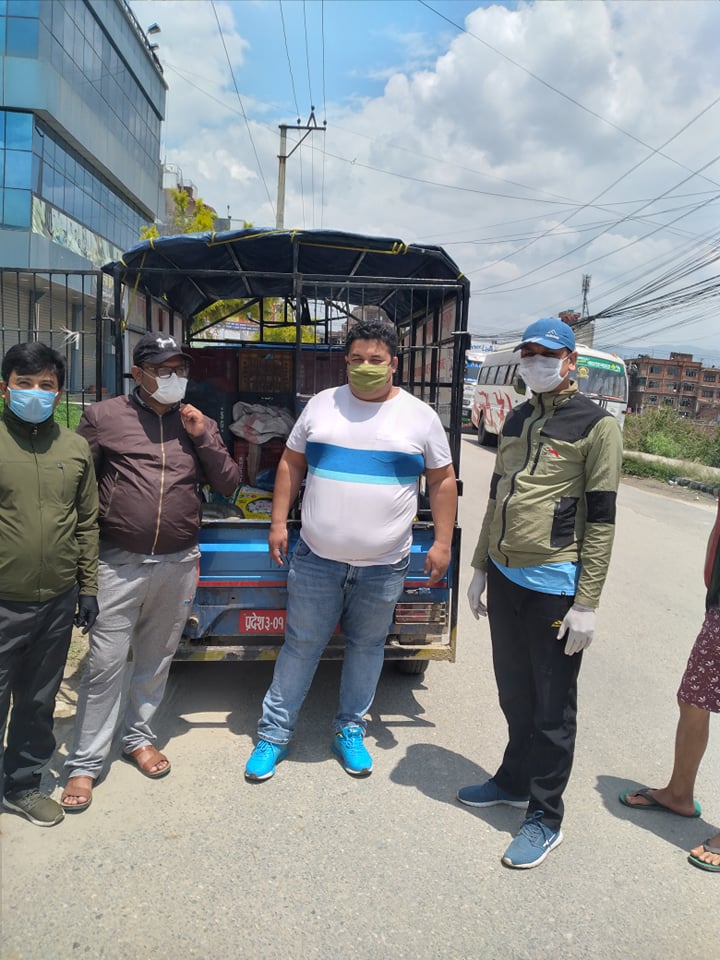 राजधानीमा घरदैलो मै राहत पुर्याउदै तामाकोशीका यूवाहरु