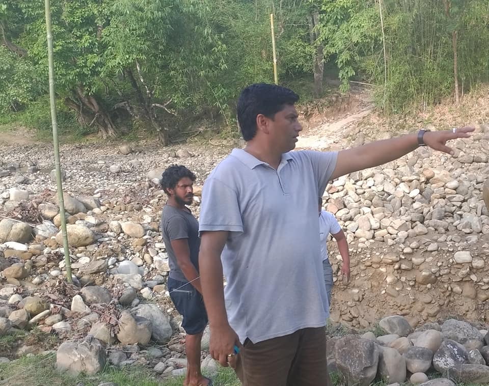 सबै जनाको साथ र सहयोगको कारणले गर्दा संक्रमण भित्रन पाएको छैनः वडाध्यक्ष पहाडी