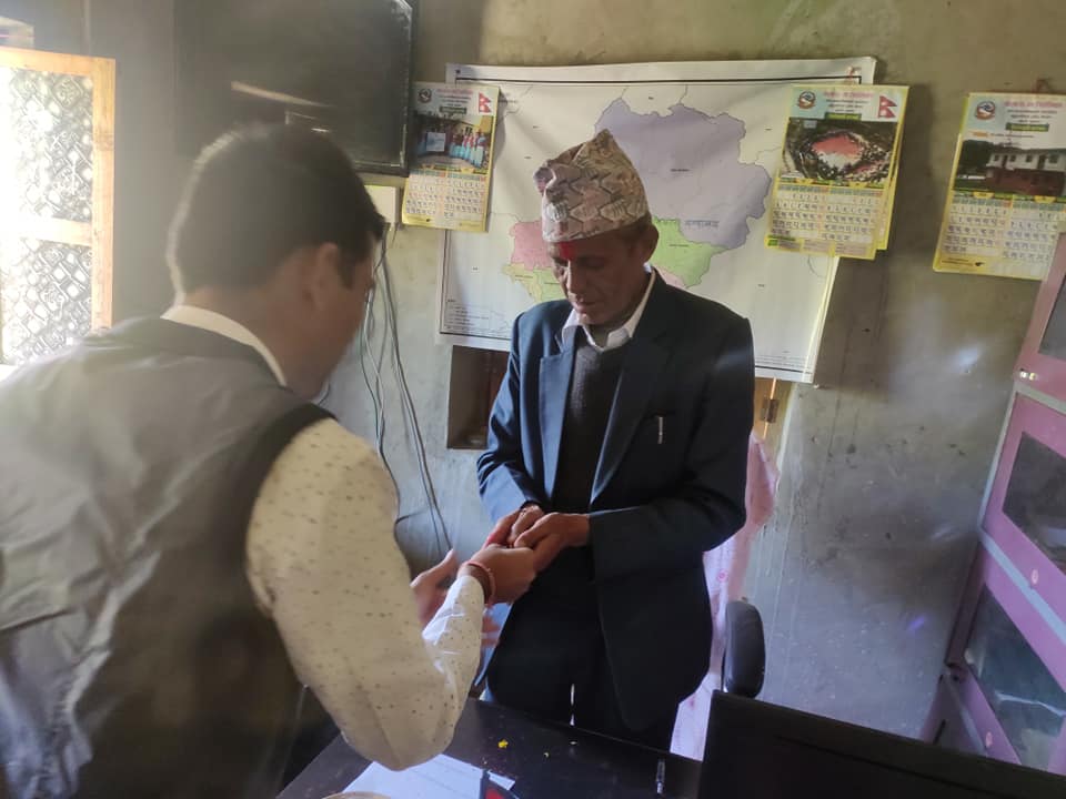 सावधानीका उपायहरू अपनाउँदै विकास निर्माणलाई निरन्तरता दिएका छौंः अध्यक्ष उपाध्याय