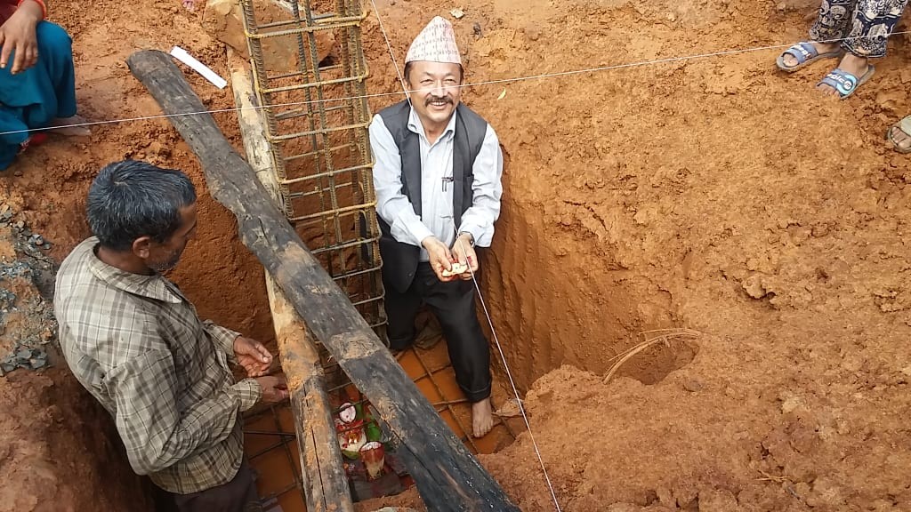 सडक र भौतिक संरचना निर्माणलाई तिब्रता दिदै, धादिङको गल्छि गाउँपालिका
