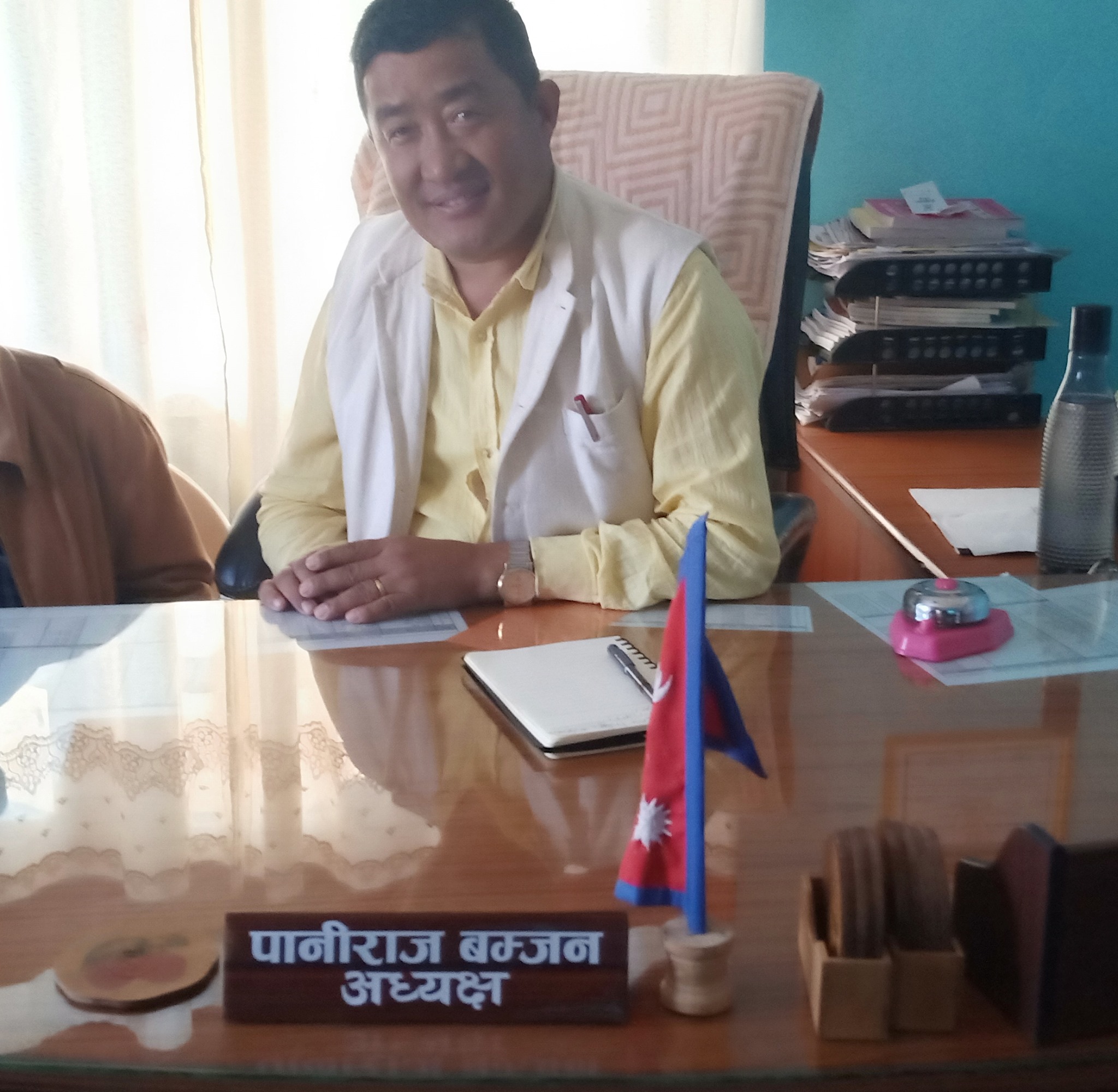 स्रोत साधनले भ्याएसम्म नगरमा विकासको काम भएको छ अध्यक्ष बोम्जन