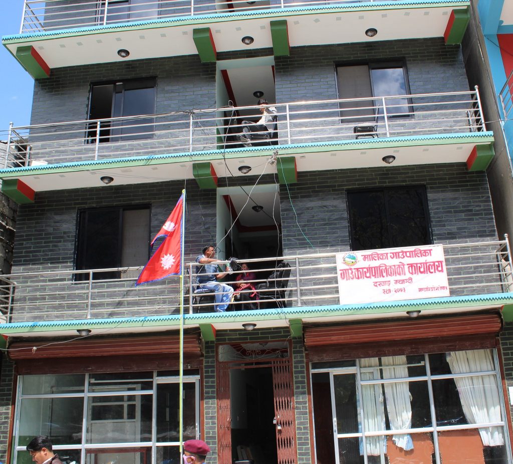 मालिका गाउँपालिकामा चौतर्फी विकास निर्माण कार्य हुदैं