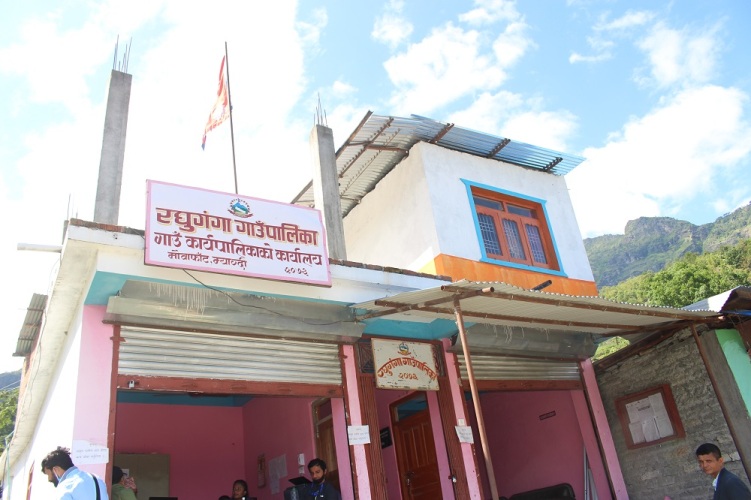 शैक्षिक क्षेत्रमा गुणस्तरीय र प्राविधिक शिक्षामा जोड दिदैं रघुगंगा गाउँपालिका