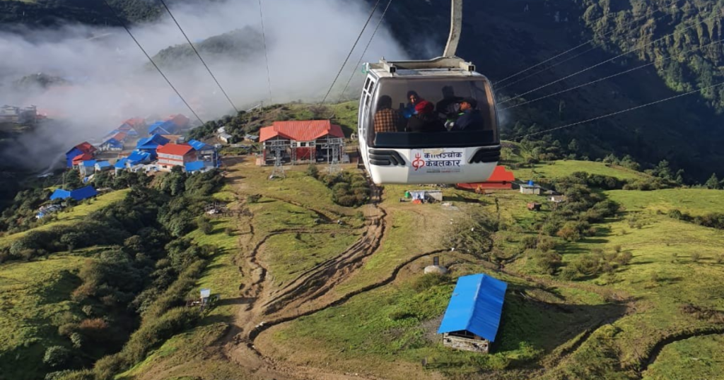 ३८४२ मिटरको उचाइमा रहेको कालिन्चोक केवलकारमा पनि जेनजीको नाममा आक्रमण