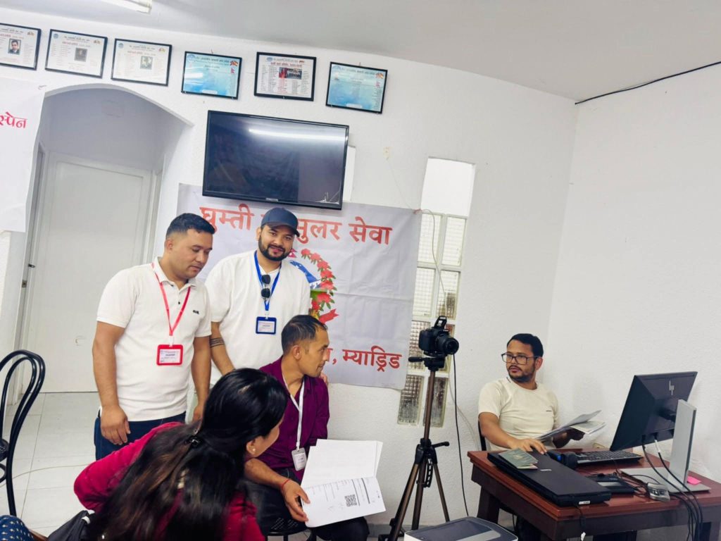 बार्सिलोना राहदानी शिविरमा विवाद : दुतावास र एनआरएनए आरोप प्रत्यारोपमा उत्रिए 